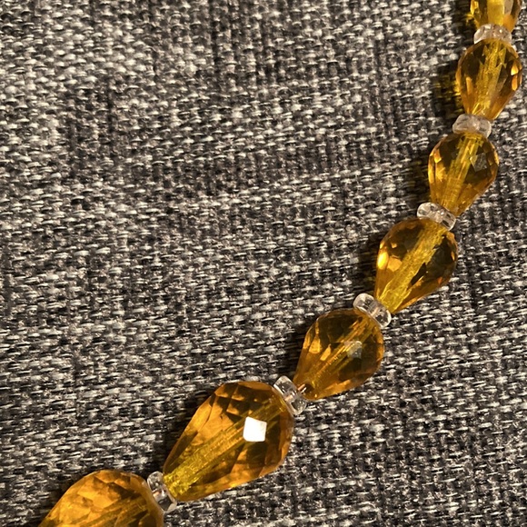 Vintage Crystal Necklace - Picture 6 of 7